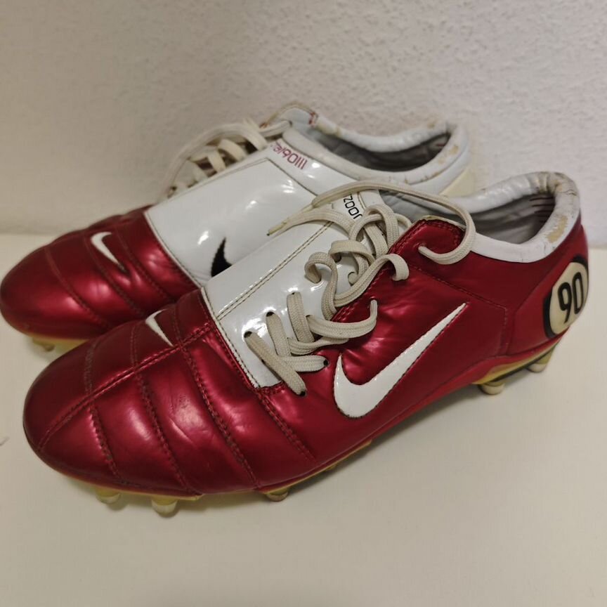 Kalinga Ashok Adidas F50 Adizero X Ghosted Chuck Taylor Converse