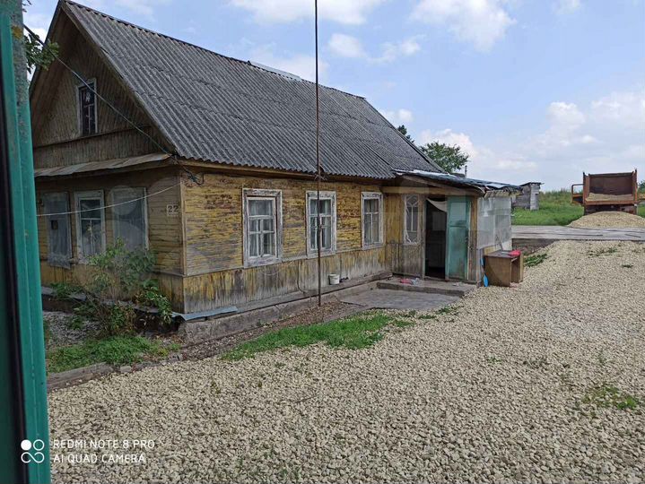 Дом 42 м² на участке 29,7 сот.