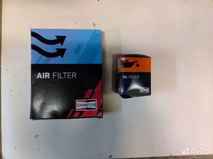 Фильтр масляный для Ауди А6 новый