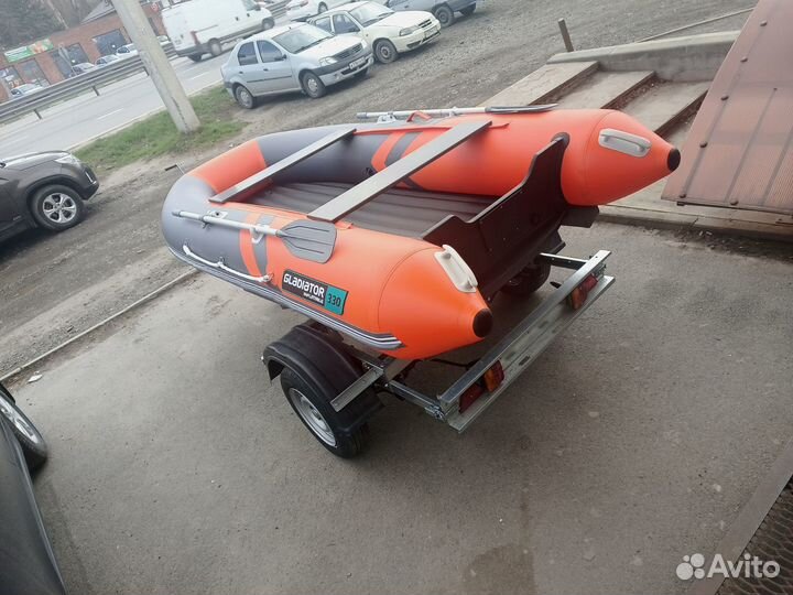 Лодка пвх Гладиатор Е330S