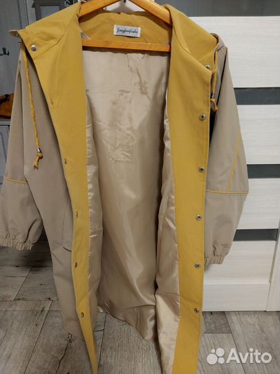 Плащ женский