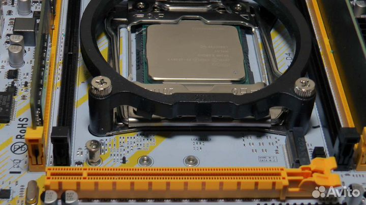 Комплект для сборки пк 8ядер/16потоков 16Gb DDR4