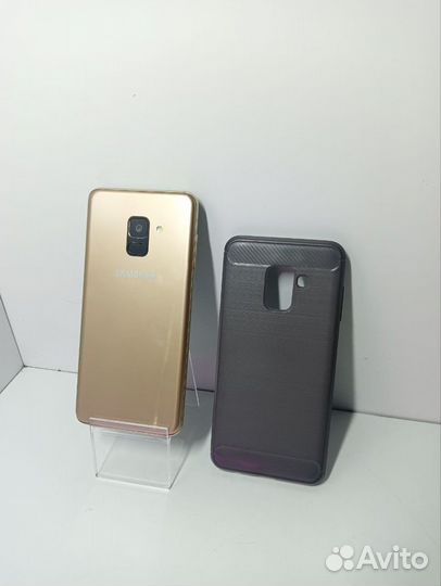 Samsung Galaxy A8 (2018), 4/32 ГБ