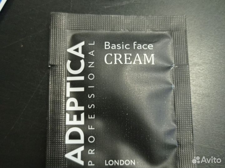 Набор пробников косметики