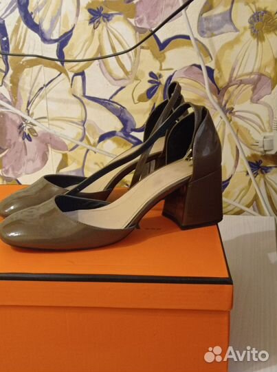 Туфли Zara 39