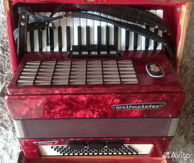 Аккордеон weltmeister stella