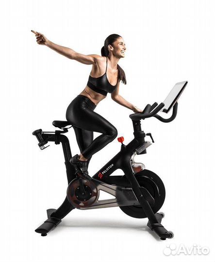 Групповые тренировки в фитнес-студию Motion