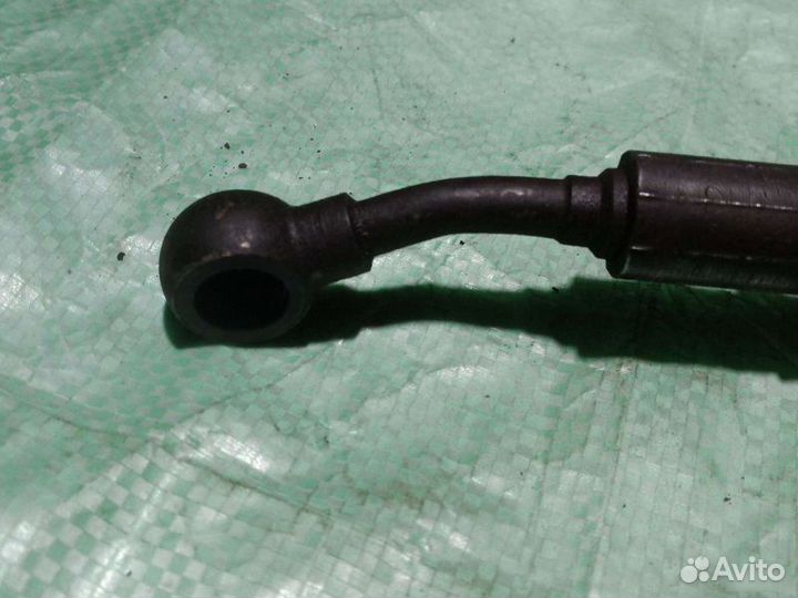 Шланг гидроусилителя Volkswagen Passat B5 седан