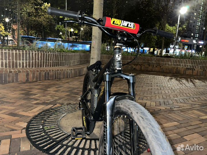 Велосипед GT Chucker дёрт/памп