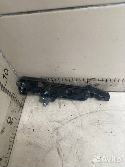 Кронштейн ручки двери наружной задней правой