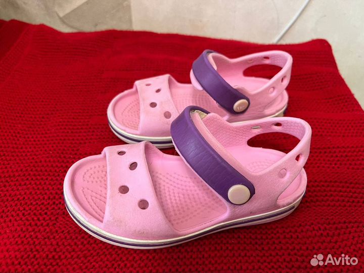 Сандалии crocs c8