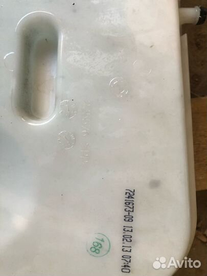 Бачок стеклоомывателя Bmw f