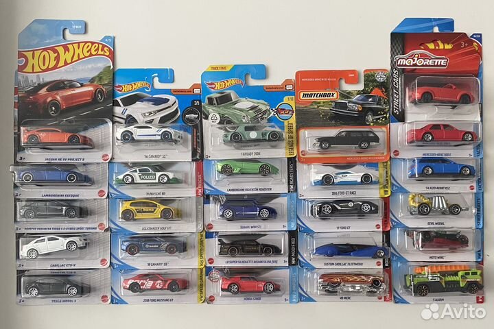 Машинки Hot Wheels