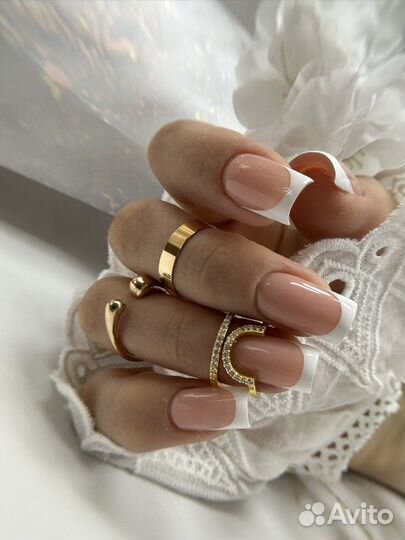 Наращивание ногтей