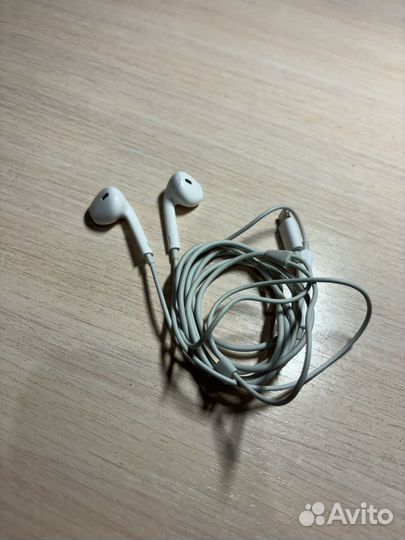 Наушники apple earpods lightning