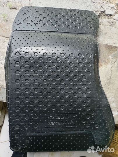 Передние коврики субару форестер 3