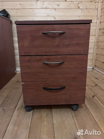 Тумба офисная выкатная