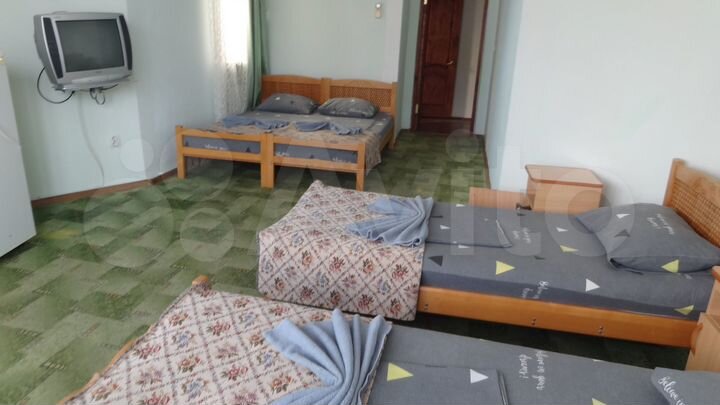 Комната 25 м², 1/3 эт.