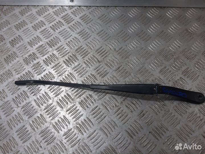 Поводок стеклоочистителя передний левый Renault