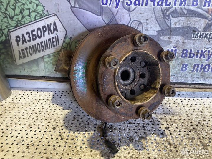 Кулак поворотный передний правый Ford Transit