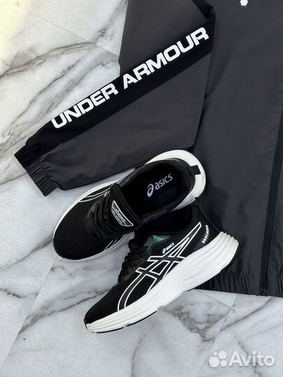 Мужской спортивный костюм under armour