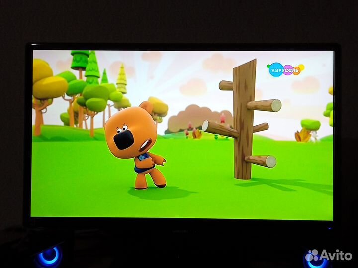 Продам монитор Samsung LS24D390HLX/RU