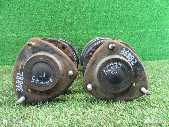 Стойка на toyota will cypha NCP70 2NZ-FE