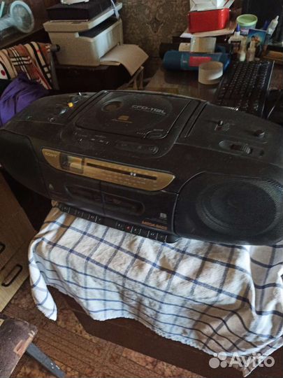 Магнитофон с сд sony CFD-112L