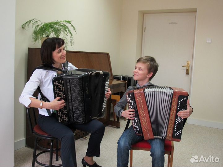 Репетитор / учитель по баяну, аккордеону, теории