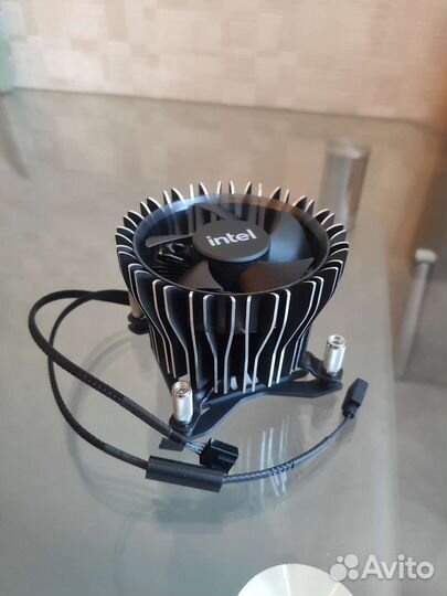 Устр-во охлаждения кулер intel Laminar RH1