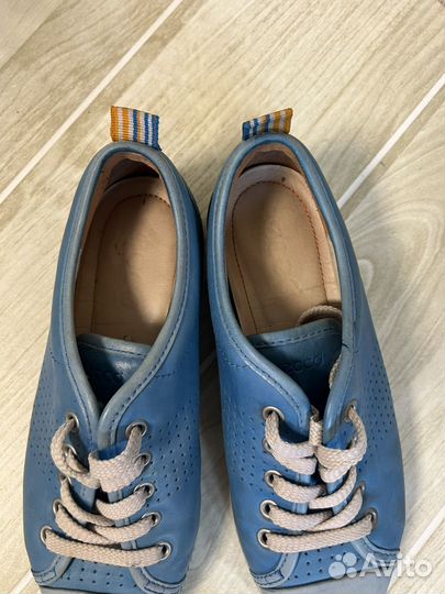 Кожаные кеды ecco