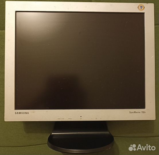 Монитор Samsung 152v