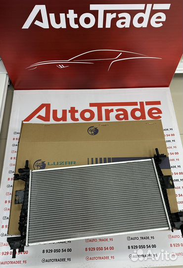 Радиатор охлаждения на ford focus 3 Luzar