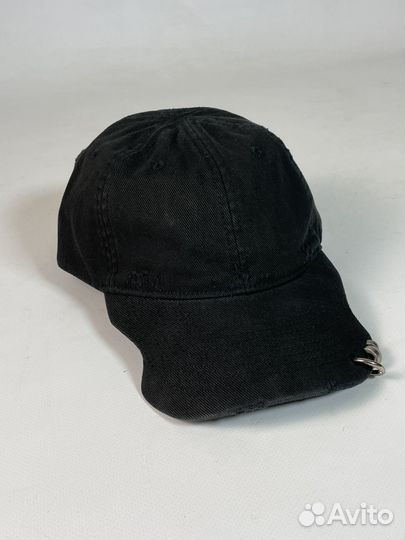 Кепка Balenciaga Piercing Cap Черная