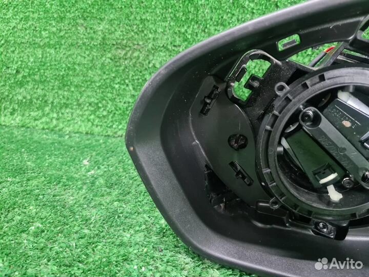 Зеркало левое электрическое Renault Arkana