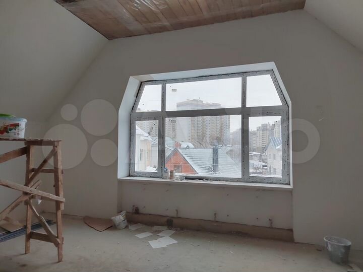 Таунхаус 300 м² на участке 2 сот.