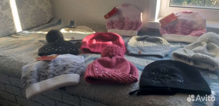 Шапка для девочки новая