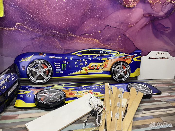 Кровать машина с подсветкой