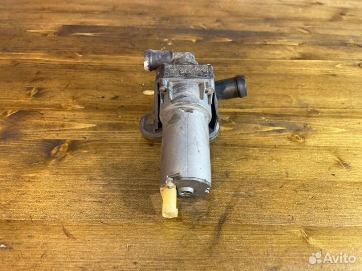 Помпа печки Bmw 3 E90 N46B20 11