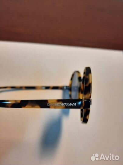 Солнцезащитные очки Emporio Armani