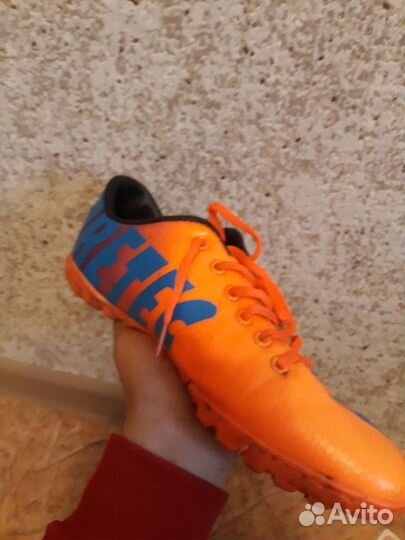 Футбольные бутсы