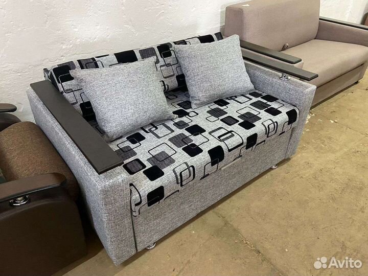 Диван малютка slider