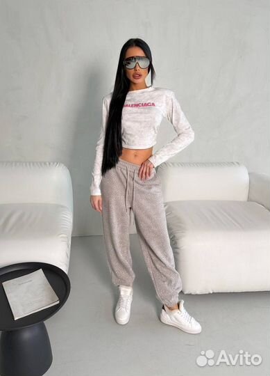 Теплые штаны в стразах, 2 цвета