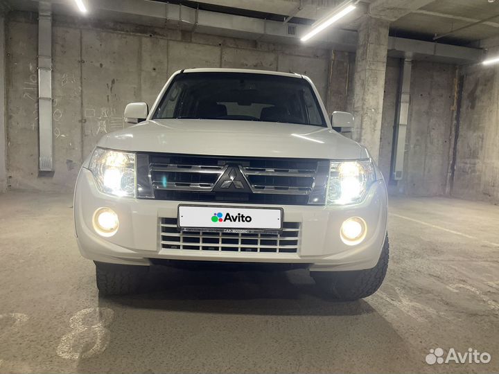Mitsubishi Pajero 3.0 AT, 2011, 110 300 км