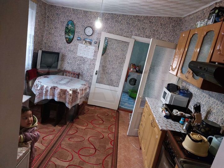 Дом 97,5 м² на участке 2,31 га