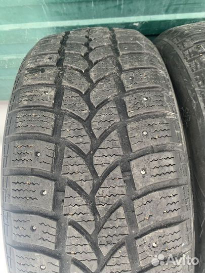 Tigar Sigura Stud 215/55 R17 98T