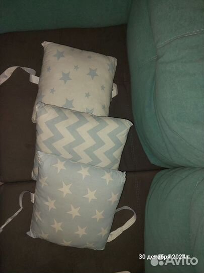 Борты подушки в кроватку