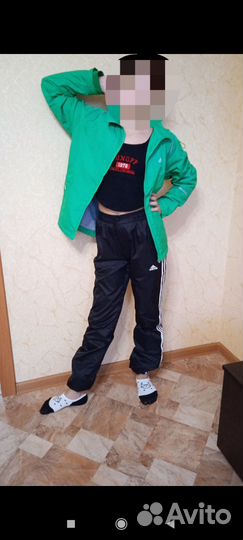 Спортивный костюм женский