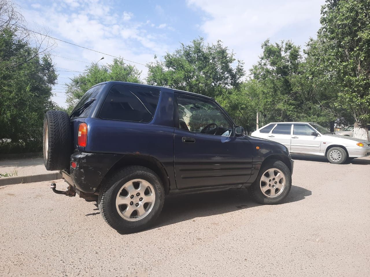 Toyota RAV4: фото владельца