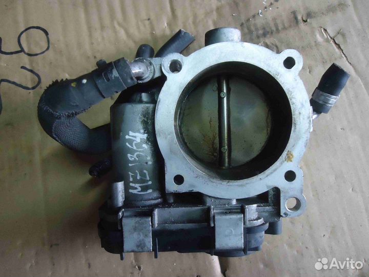 Заслонка дроссельная Volkswagen Passat 2016 07K133